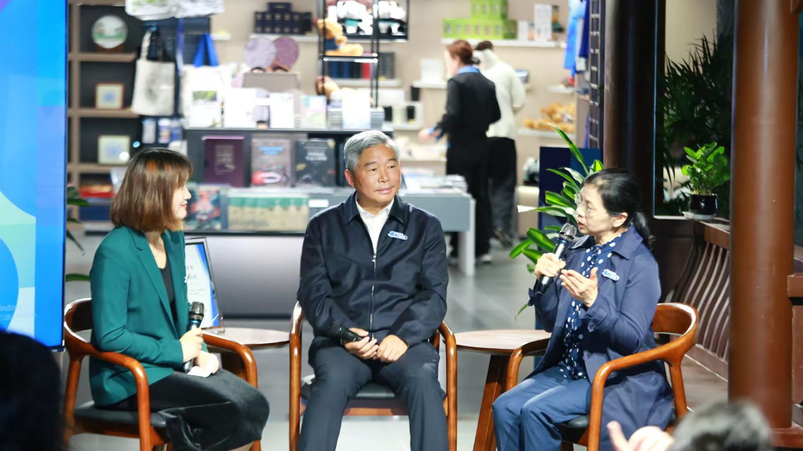 微信图片_20250425145139_副本.jpg