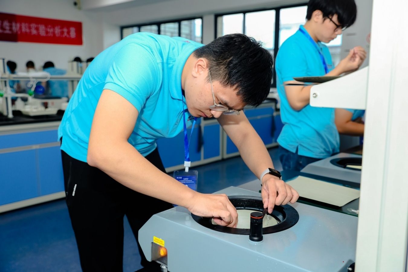 1750729116309356.jpg 07-1参赛选手比赛中.jpg