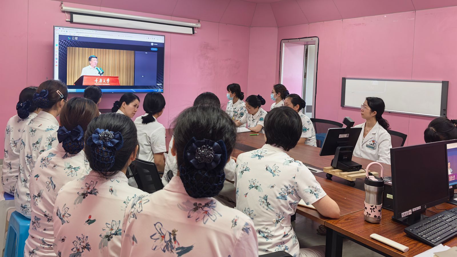 1749978546490712.jpg 附属肿瘤医院分课堂_副本.jpg