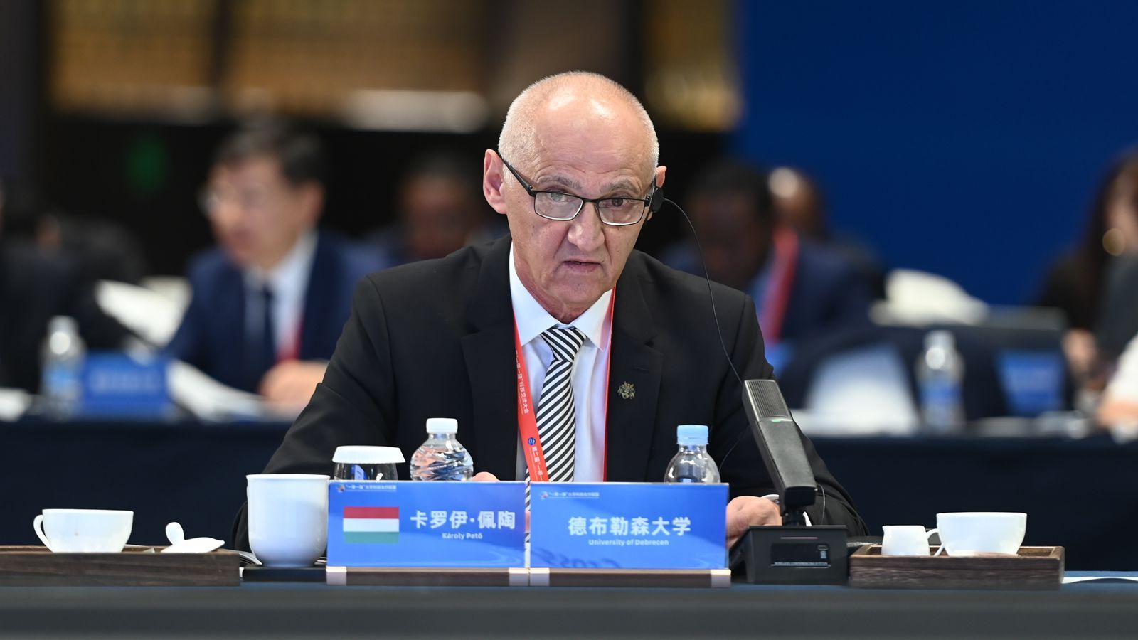 21匈牙利德布勒森大学副校长卡罗伊·佩陶_副本.jpg