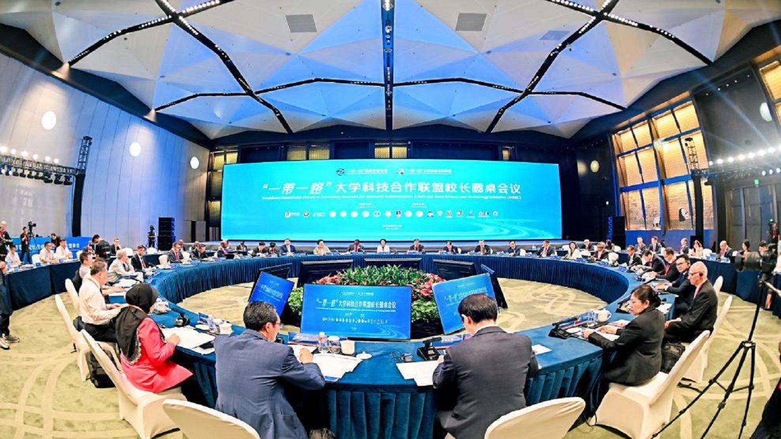 1750121784808476.jpg 081et95y000-5es0.jpg