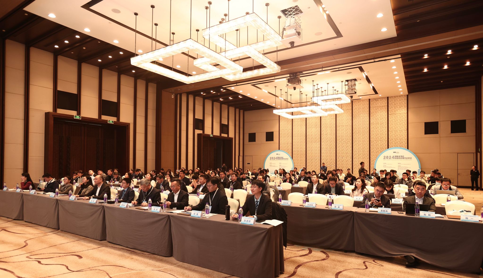 1733407809385855.jpg WechatIMG733.jpg