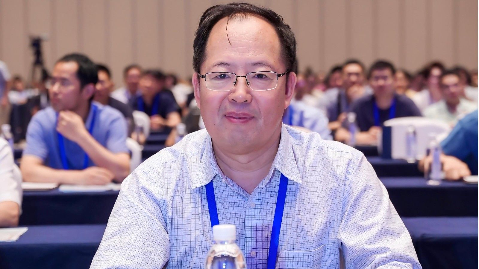 中国科学院院士段广仁教授出席会议 8(1).jpg