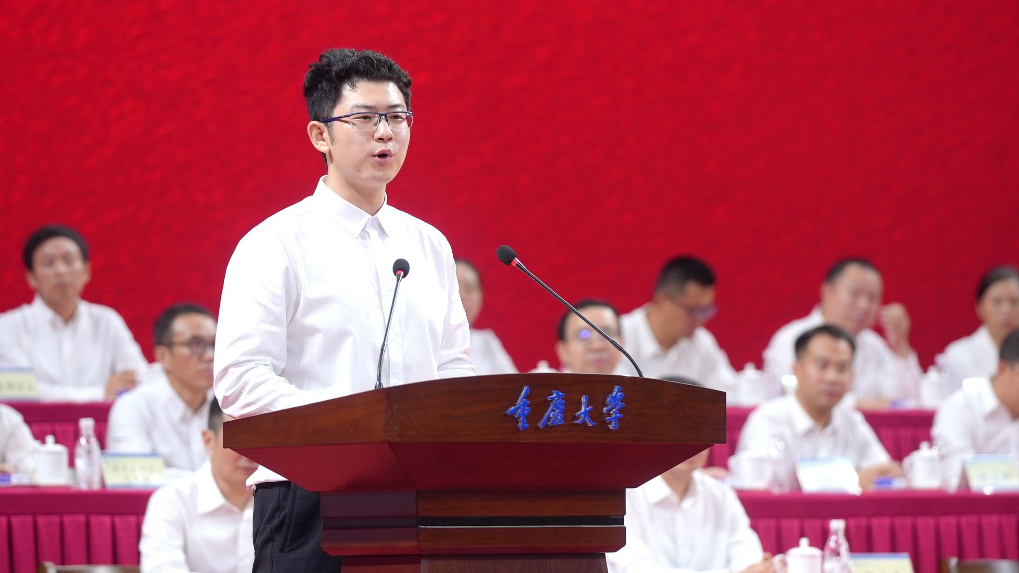 1757847833649608.jpg 高年级本科生发言.jpg